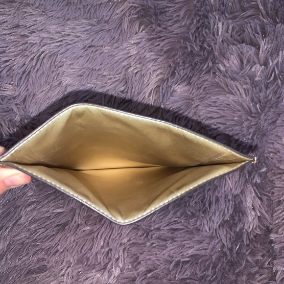 Michael kors iPad mini case - Picture 3 of 5